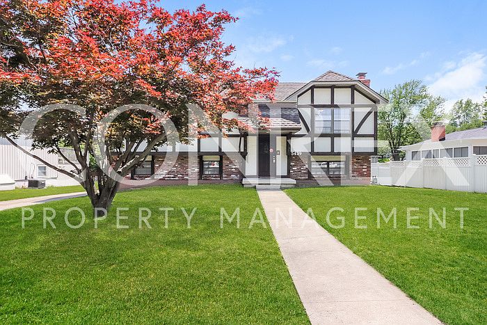 1st image of 5439 Sutton Ave