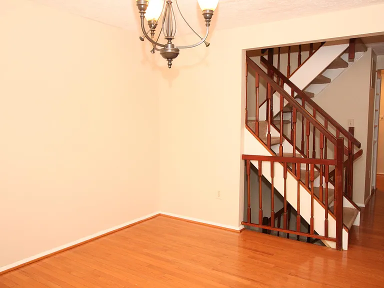 17231 Epsilon Pl — Photo 3
