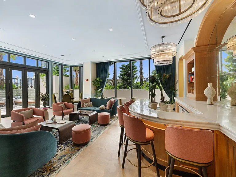 Building's Lounge
