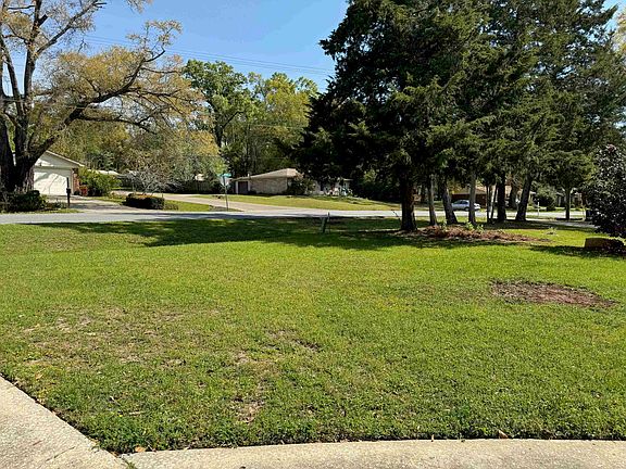 2nd image of 4628 Autumn Woods Way