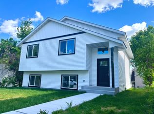 826 Sims Ave, Saint Paul, MN 55106