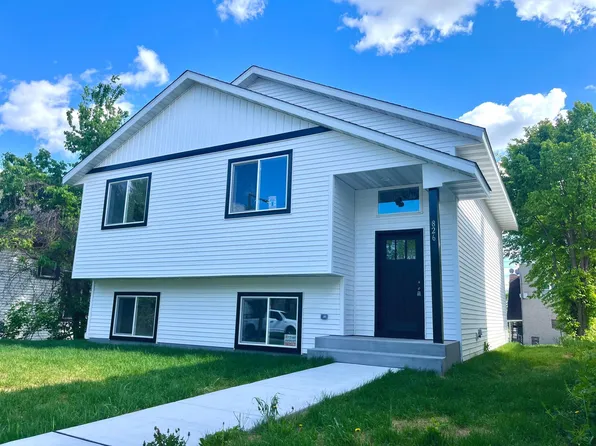 826 Sims Ave, Saint Paul, MN 55106