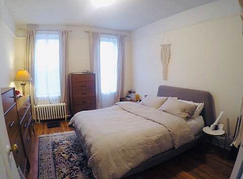 2nd image of 3033 32nd St APT 4F