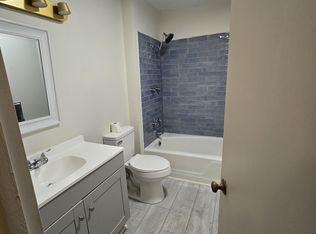 129 Westwood Dr #1, Hendersonville, NC 28739