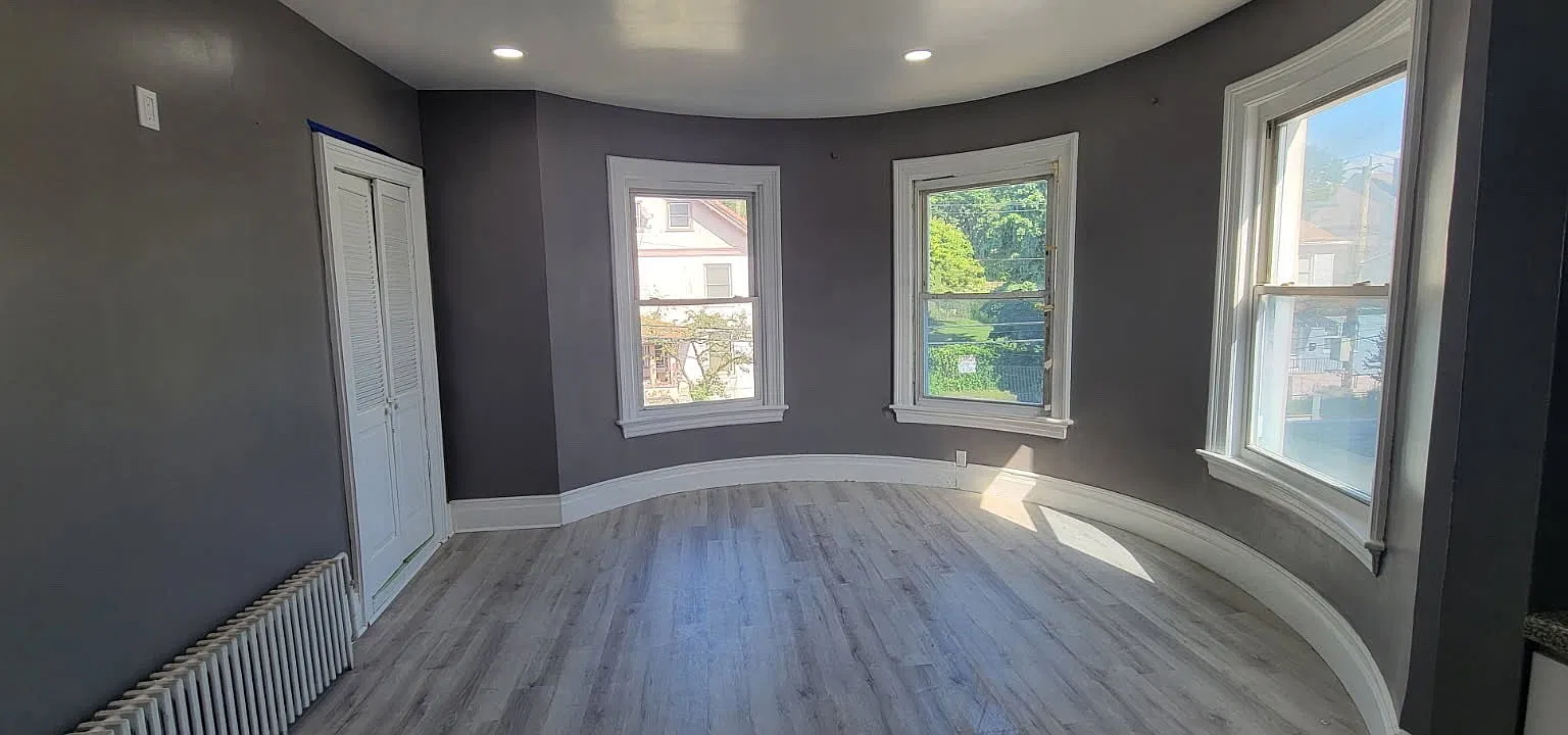3 bed, $2,800 — Photo 3