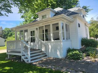 477 River Hts, Shawano, WI 54166