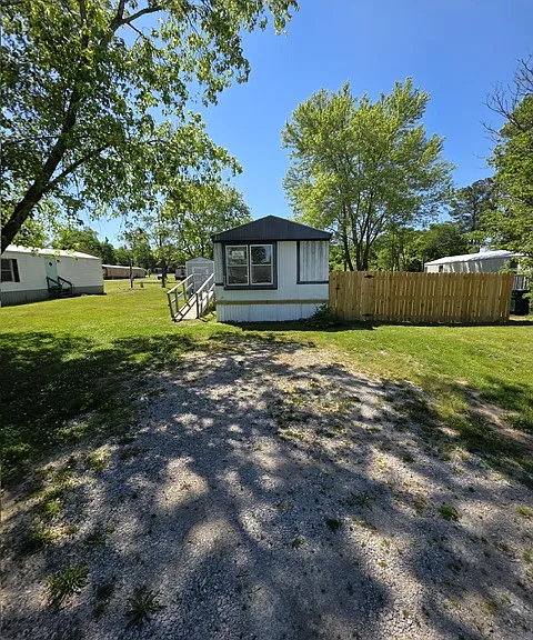 1122 Sean Cir — Photo 23