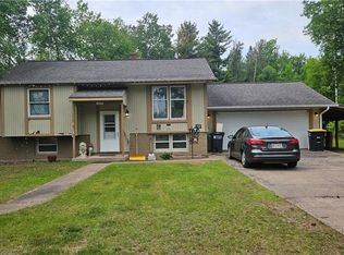15752 Illinois Ave, Hayward, WI 54843