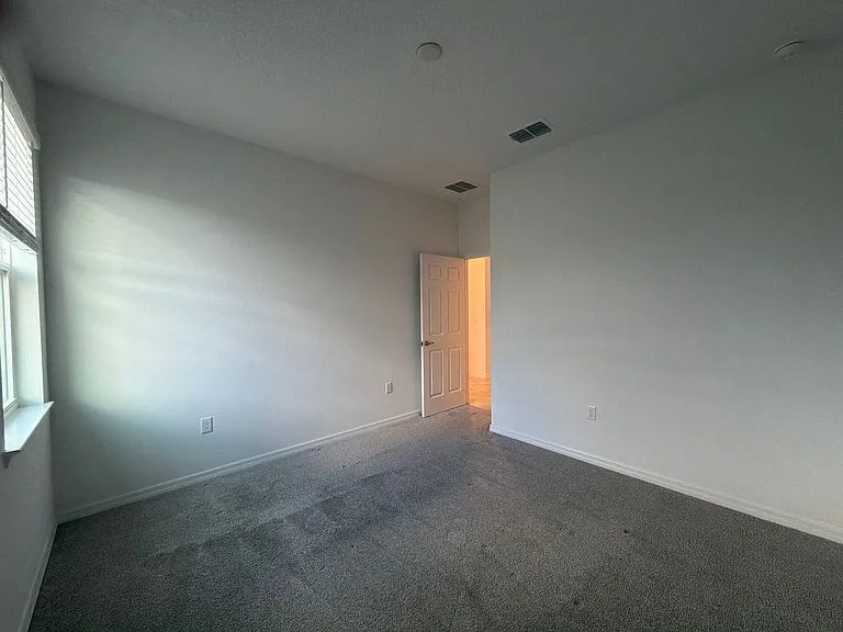5830 SW 78th Avenue Rd — Photo 17