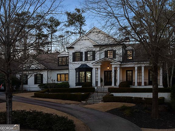 2nd image of 980 Fenimore Cir