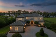 photo property thumbnail