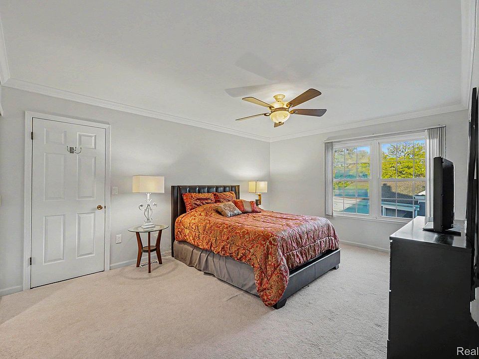 2668 Williamsburg Cir, photo 19