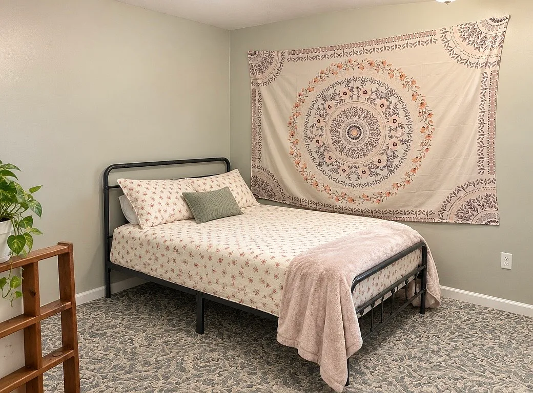 2 bed, 800 sqft, $700 — Photo 4
