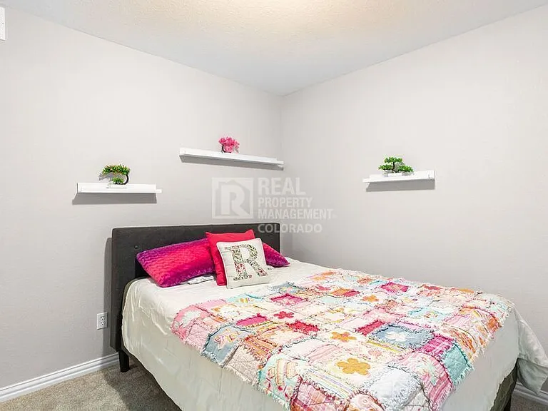 20650 E Dartmouth Dr — Photo 27