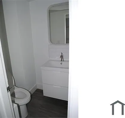 2345 NE 135th St #206-210 — Photo 9