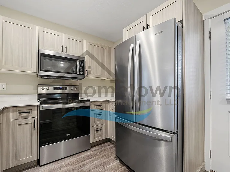 1358 N Sadee Ln — Photo 10