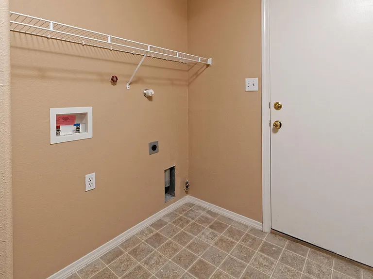 2819 Solano Del Sol Dr NE — Photo 8