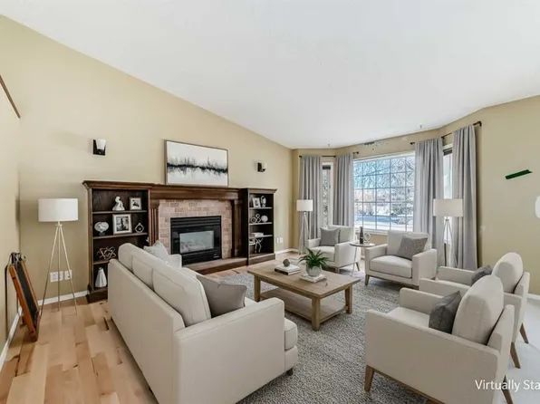 50 S Green Meadow Dr, Strathmore, AB T1P 1L2