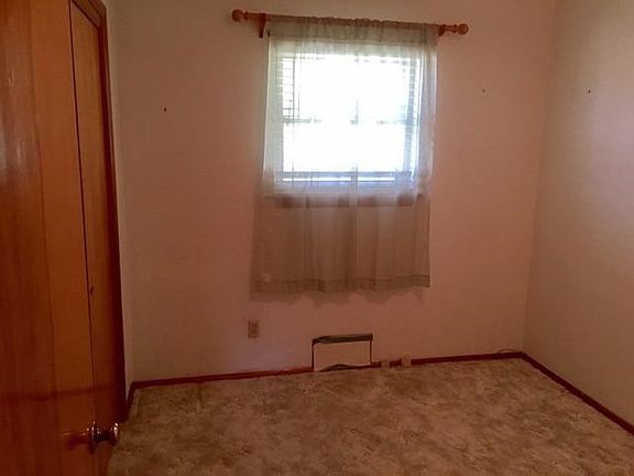 2nd image of 508 Arbell St