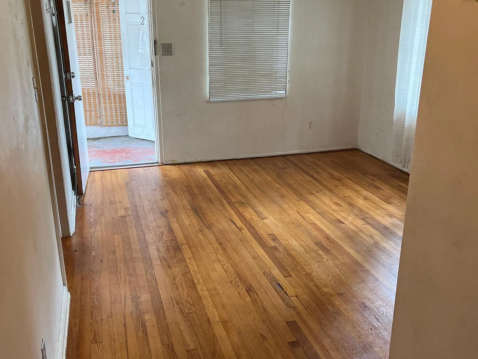 202 E Concord St — Photo 3