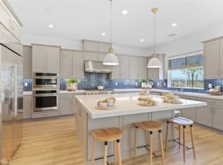 29508 Corte Azulejo, Valencia, CA 91354