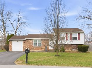 7352 Tomwood Dr, Liverpool, NY 13090