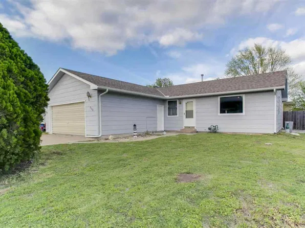 330 S Sunnyside Rd, Haysville, KS 67060