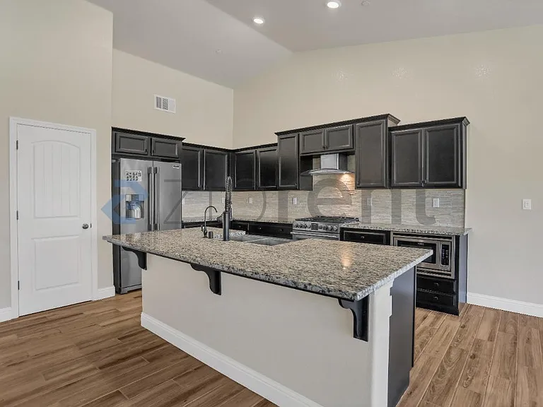 433 S Crescent Ln — Photo 10