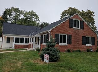 5017 N Bay Ridge Ave, Milwaukee, WI 53217