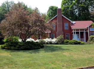 24 Whippletree Ln, Amherst, MA 01002