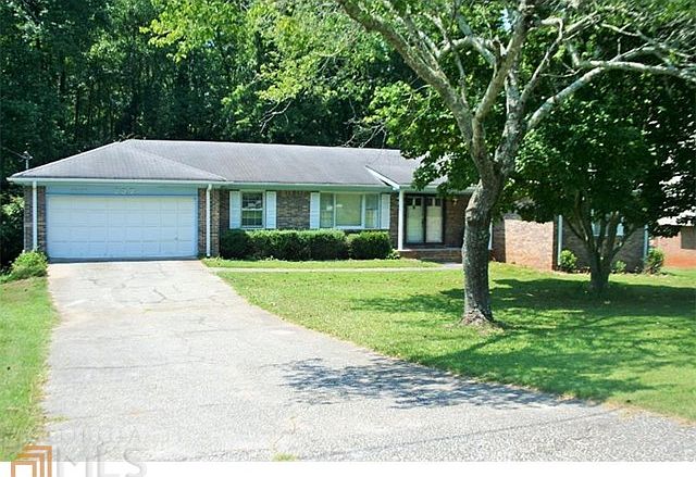 1st image of 227 Willow Cove Ct