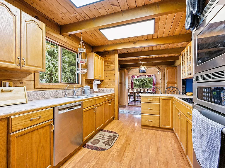 6060 Kilimanjaro Dr — Photo 6