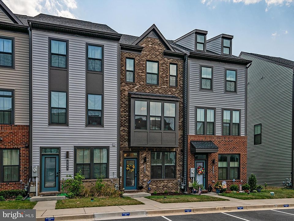 1st image of 551 Levanna Lane Gln