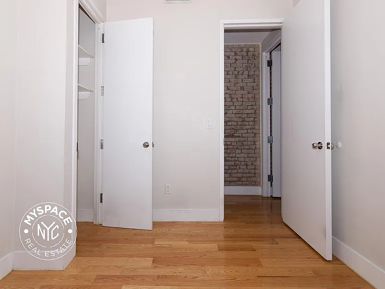 772 Jefferson Ave #3R — Photo 7