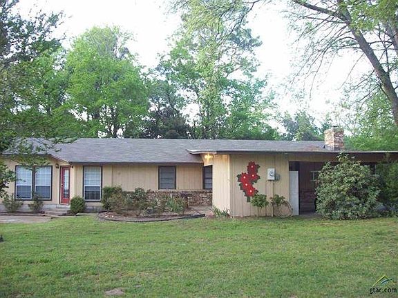 2nd image of 240 Texas Dr