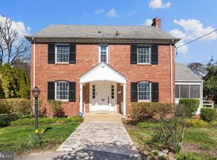 9017 Woodland Dr, Silver Spring, MD 20910