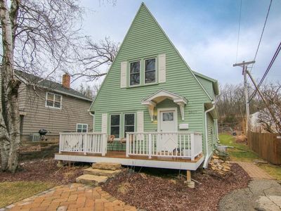 2907 McKinley Street, Madison, WI, 53705