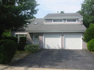 776 Constitution Dr, Brick, NJ 08724