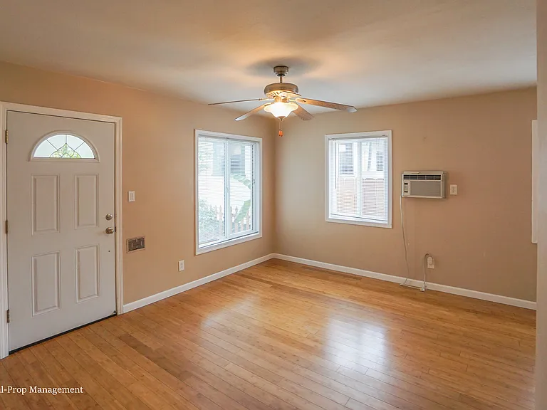 3786 10th Ave #HOUSE — Photo 12