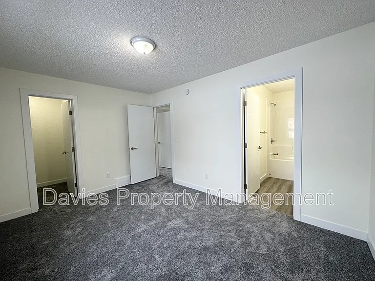11903 93rd St NW #MAIN — Photo 14