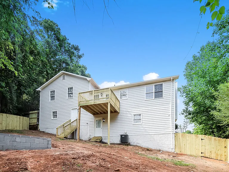4282 Wrexham Ct — Photo 14