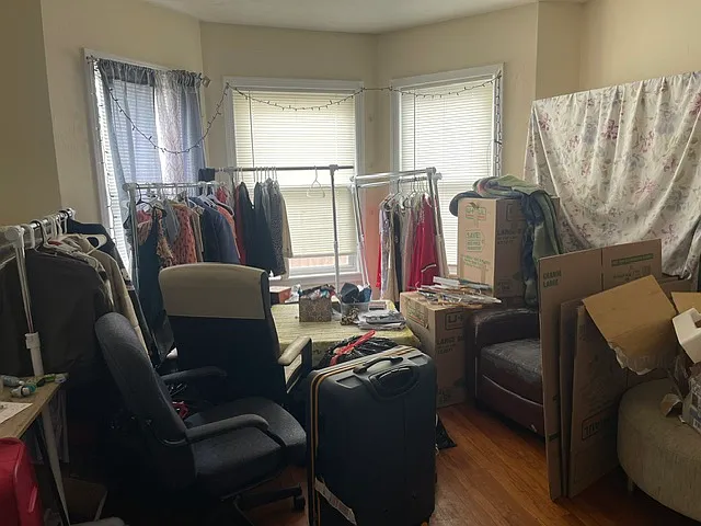 18 Clifton St #1 — Photo 3