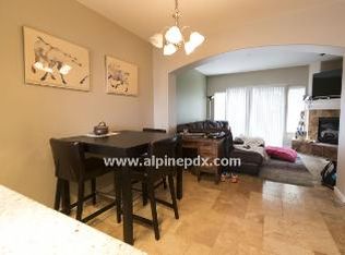 15405 SW Sparrow Loop UNIT 102, Beaverton, OR 97007