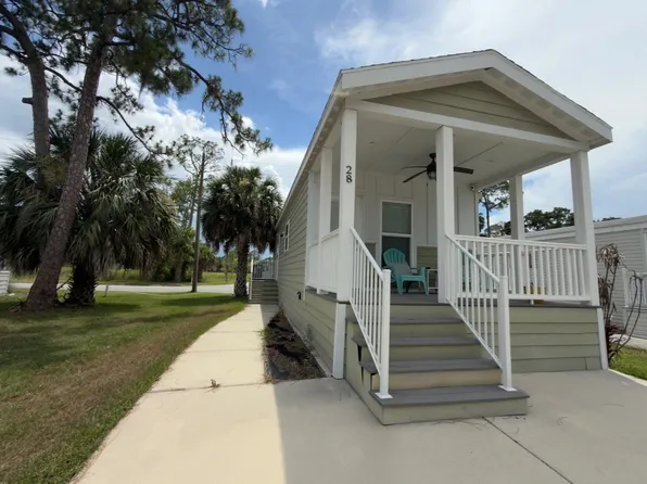 28 Merry Men Dr, Kissimmee, FL 34746