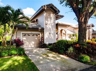 250 Via Perignon #1-10, Naples, FL 34119