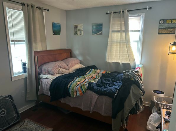 charleston-south-carolina-2082297296 picture