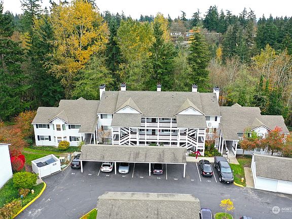 4th image of 23323 Cedar Way #H104