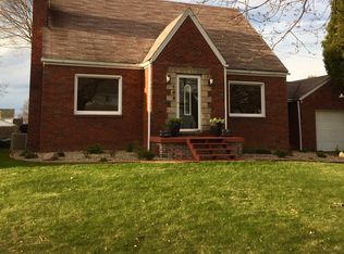 159 Como Ave, Struthers, OH 44471