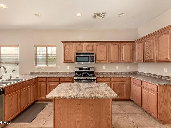 2nd image of 21333 N DENTON Drive