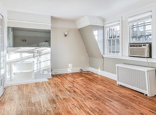35-45 87th St #2, Jackson Heights, NY 11372